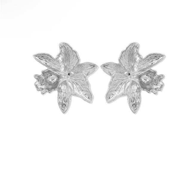 Gold Floral Earrings - Picture 8 of 8